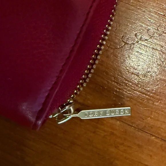 Tory Burch Red Leather Wristlet Wallet - Picture 3 of 12